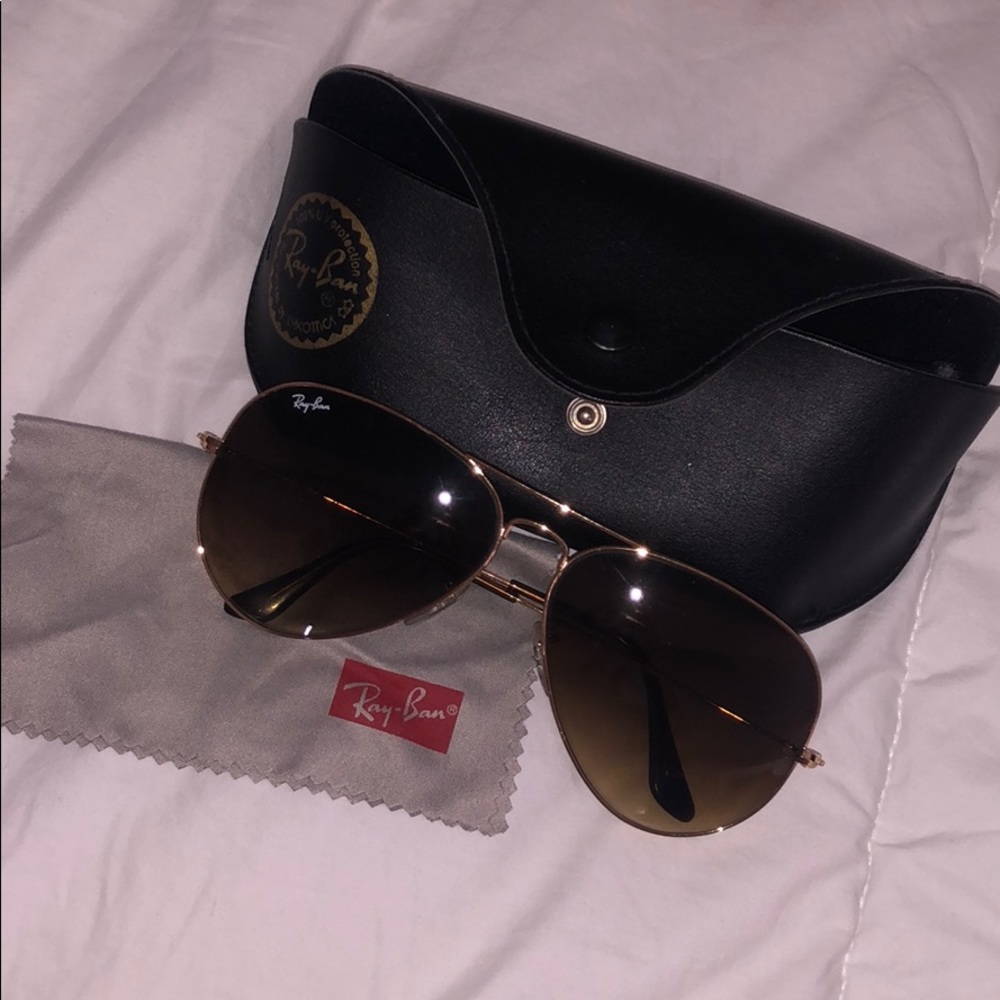 Ray-Ban Aviators! Like New